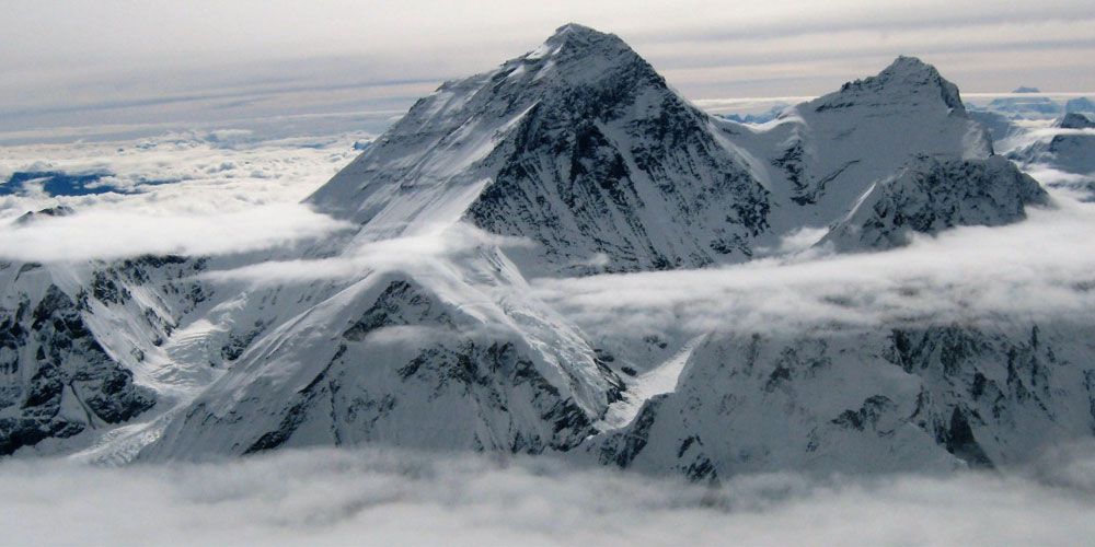 EVEREST MOUNTAIN FLIGHT: FLY OVER THE EVEREST