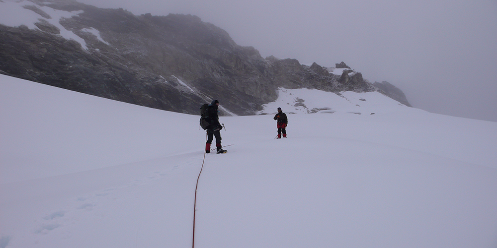 Yala Peak Climbing